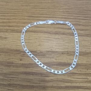 Sterling silver figaro bracelet